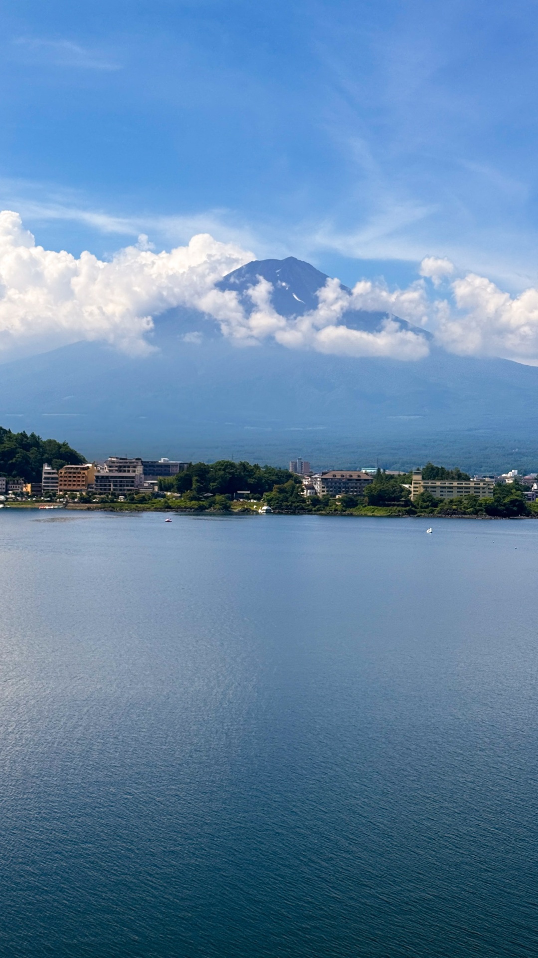 Lakeside view around Kawaguchiko
